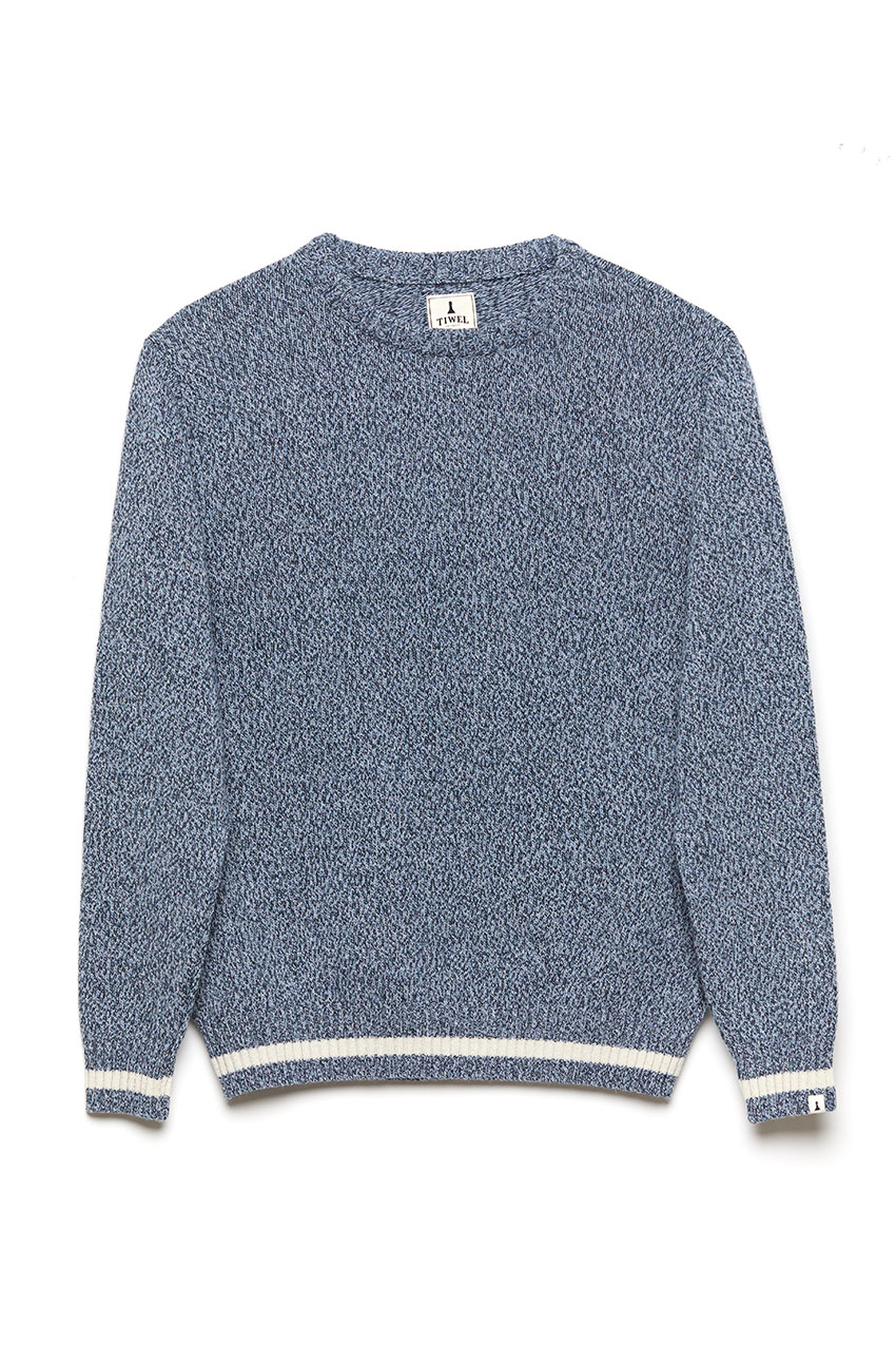 Myacade Sweater 01