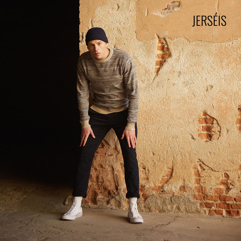 SUPER12-jerseis