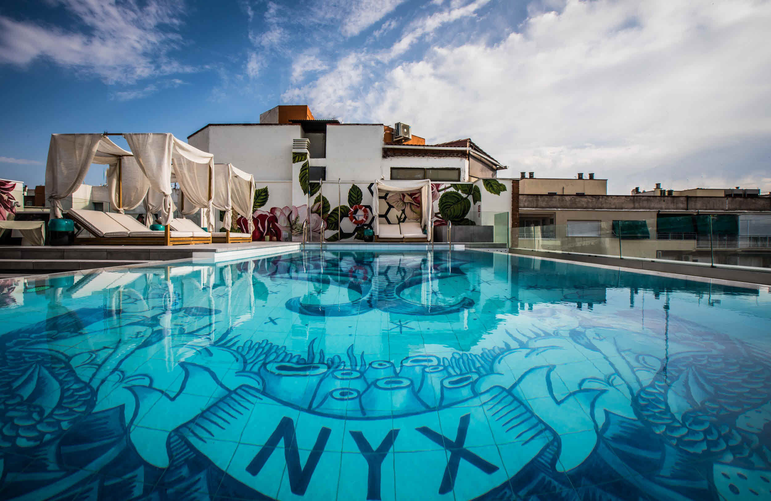 piscina nyx madrid hotel